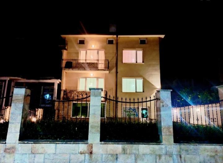 Statevi Guest Apartment Welingrad Exterior foto